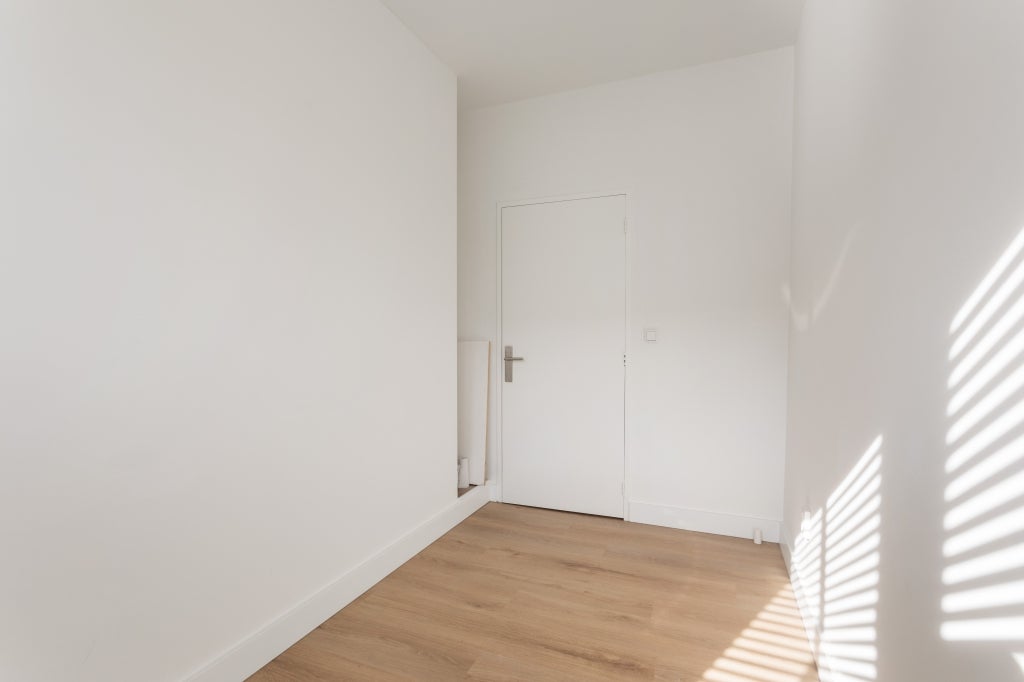 Woning te huur: Stationsstraat, Rijen