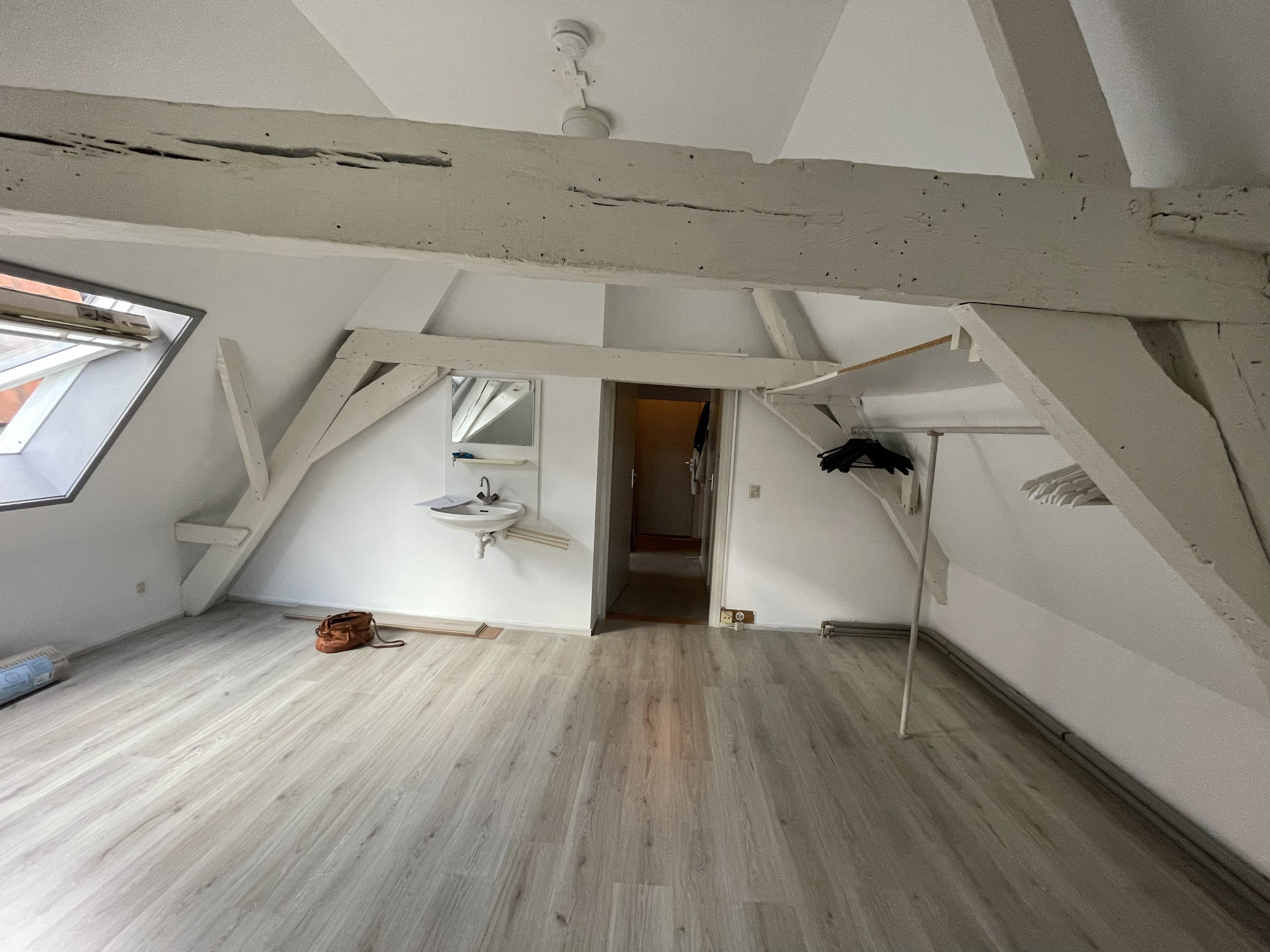 Room Bouwelouwensteeg