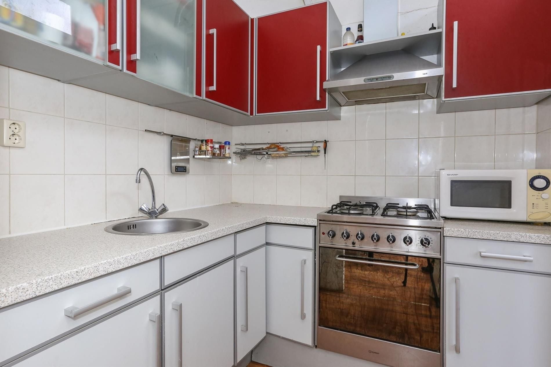 Tussenwoning te huur: van Asbeckstraat 21, Leeuwarden