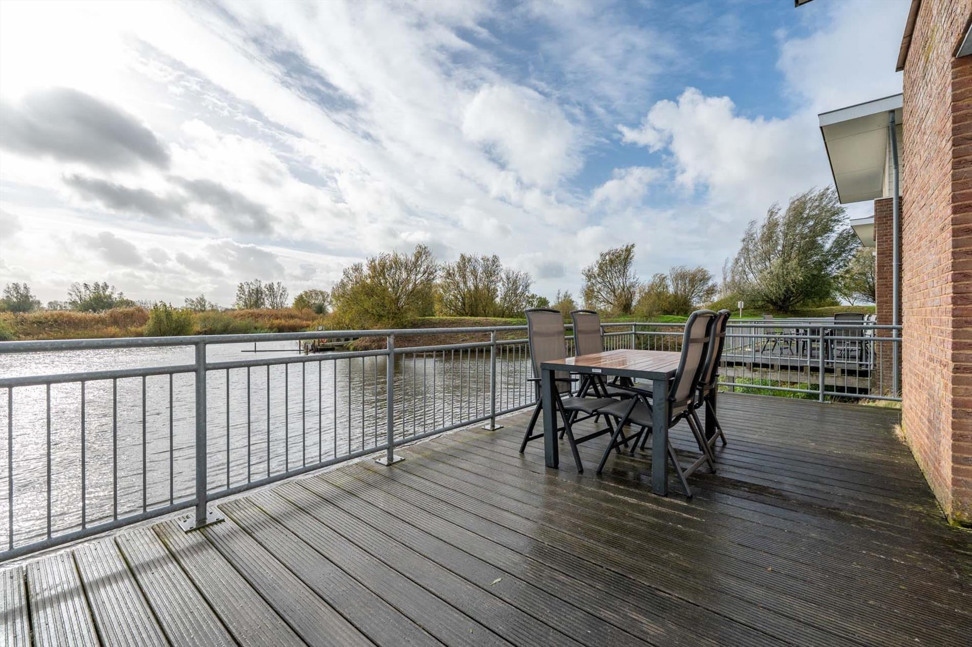 Vrijstaande woning te koop: Skânserwei 28-604, Eanjum