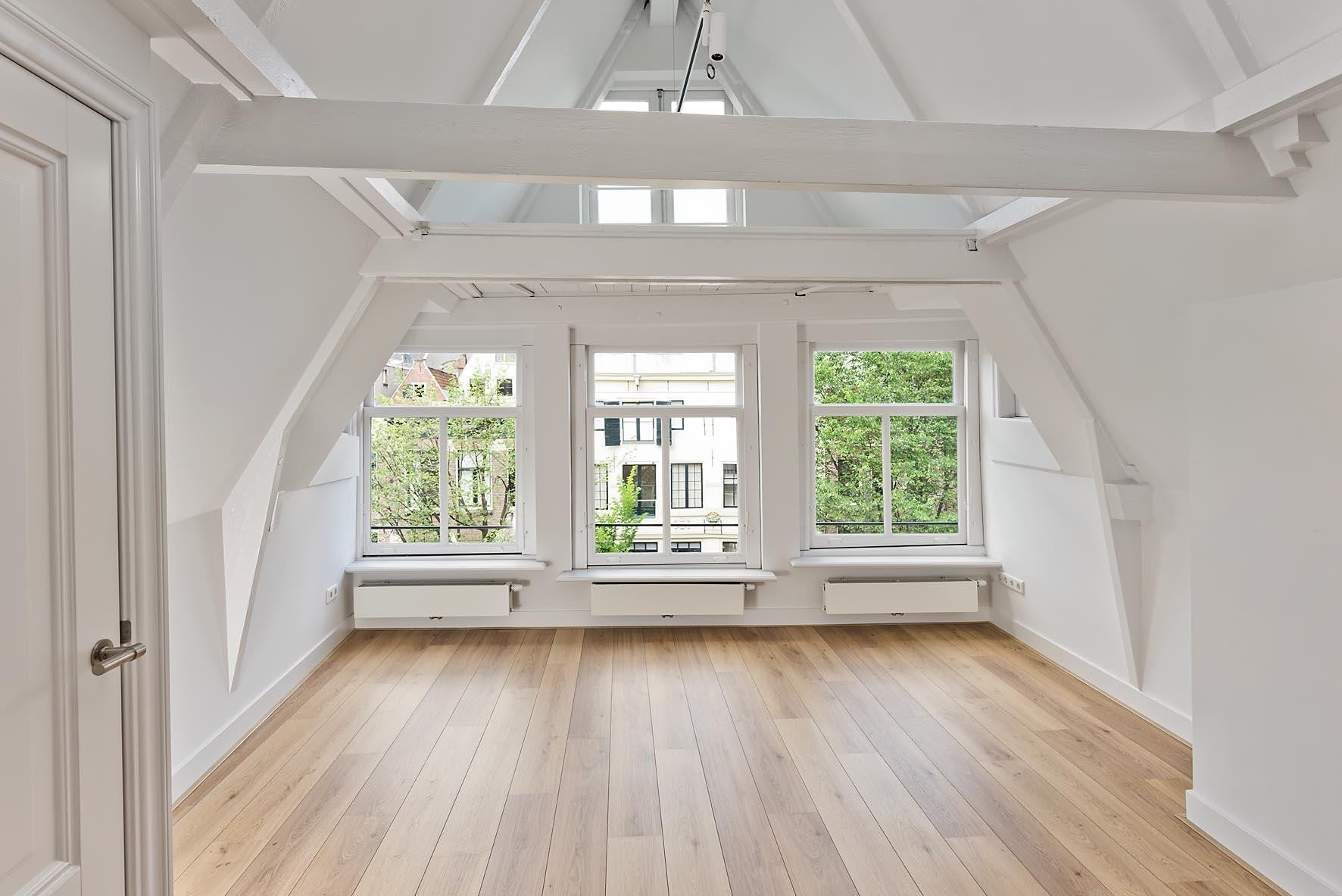 Oudezijds Achterburgwal 27 E