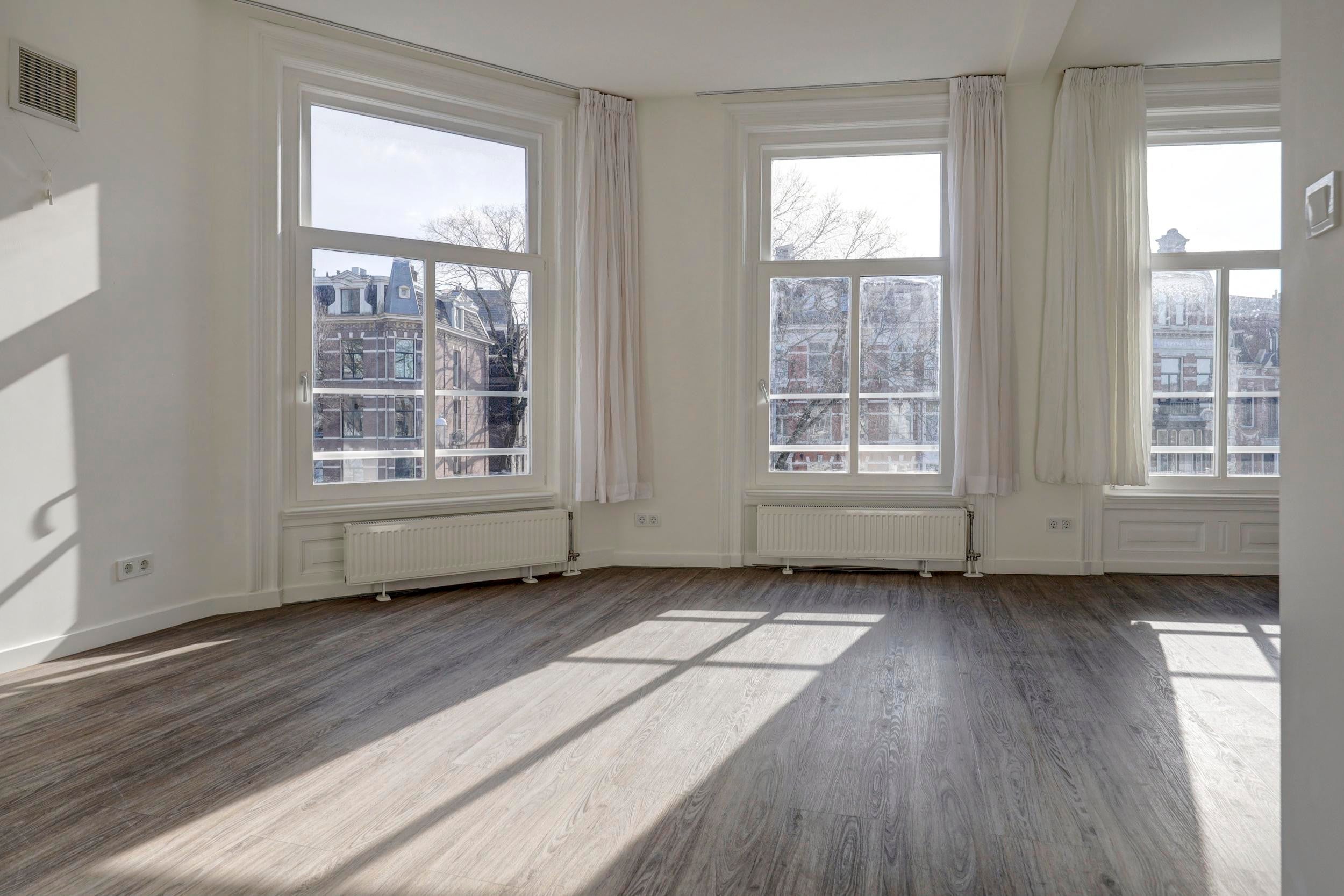 Appartement te koop: Leidsekade 72B, Amsterdam