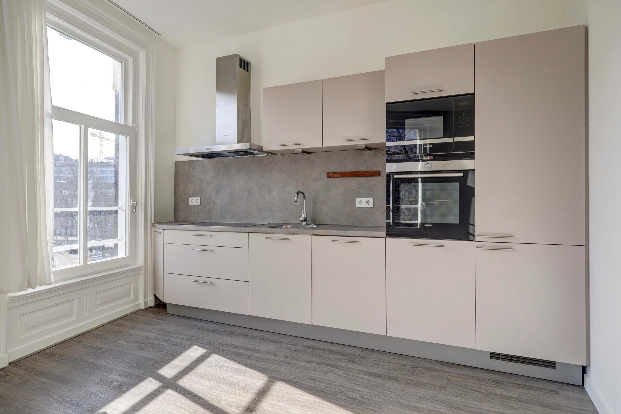 Appartement te koop: Leidsekade 72B, Amsterdam