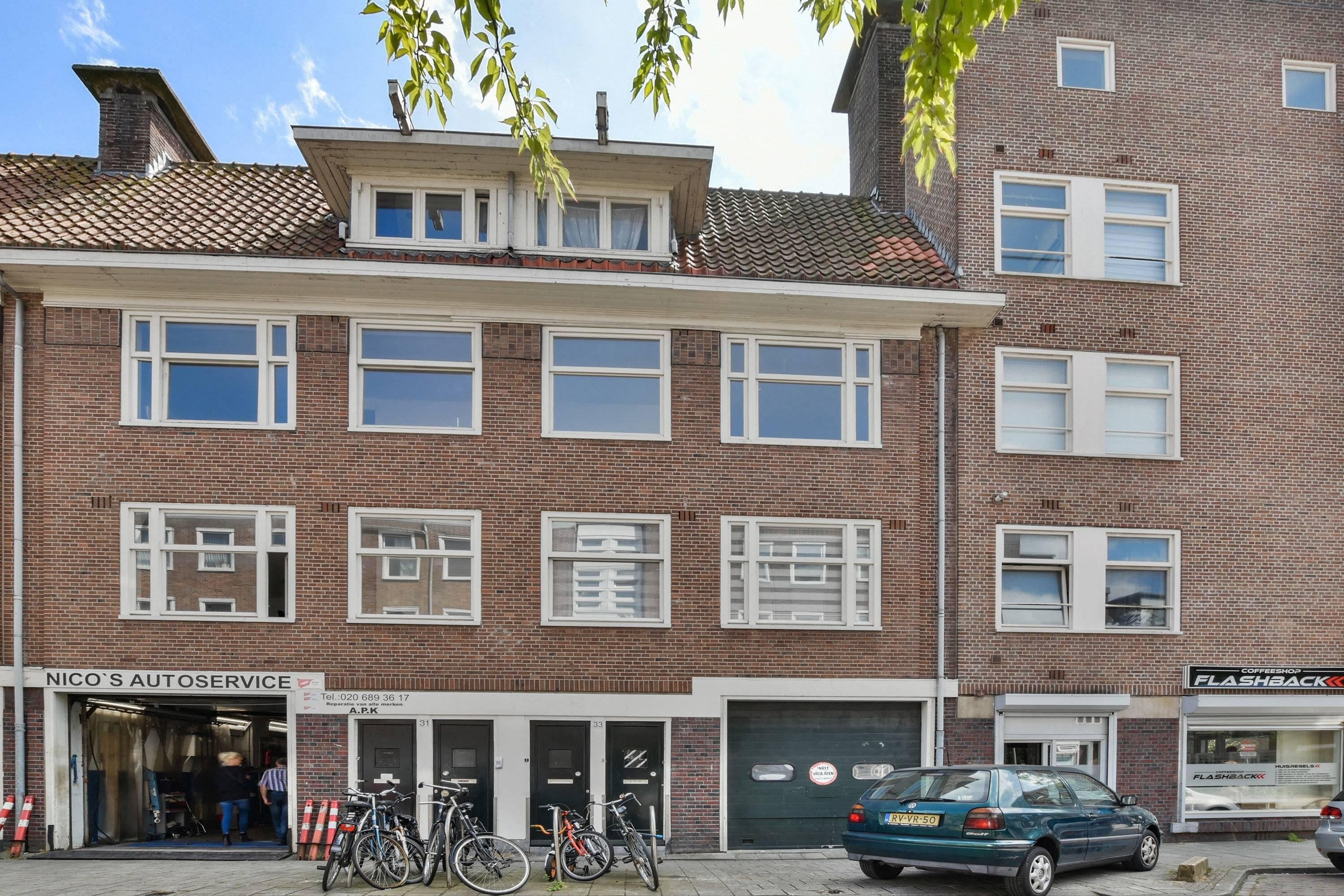 Flat Balboastraat 16 1