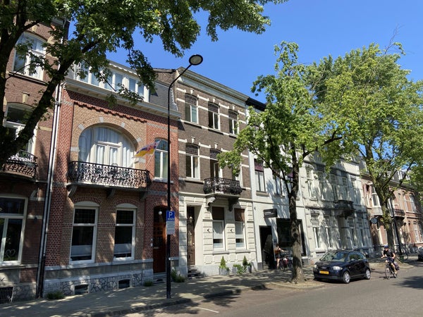 vrije-sector-woningen te huur op Spoorweglaan