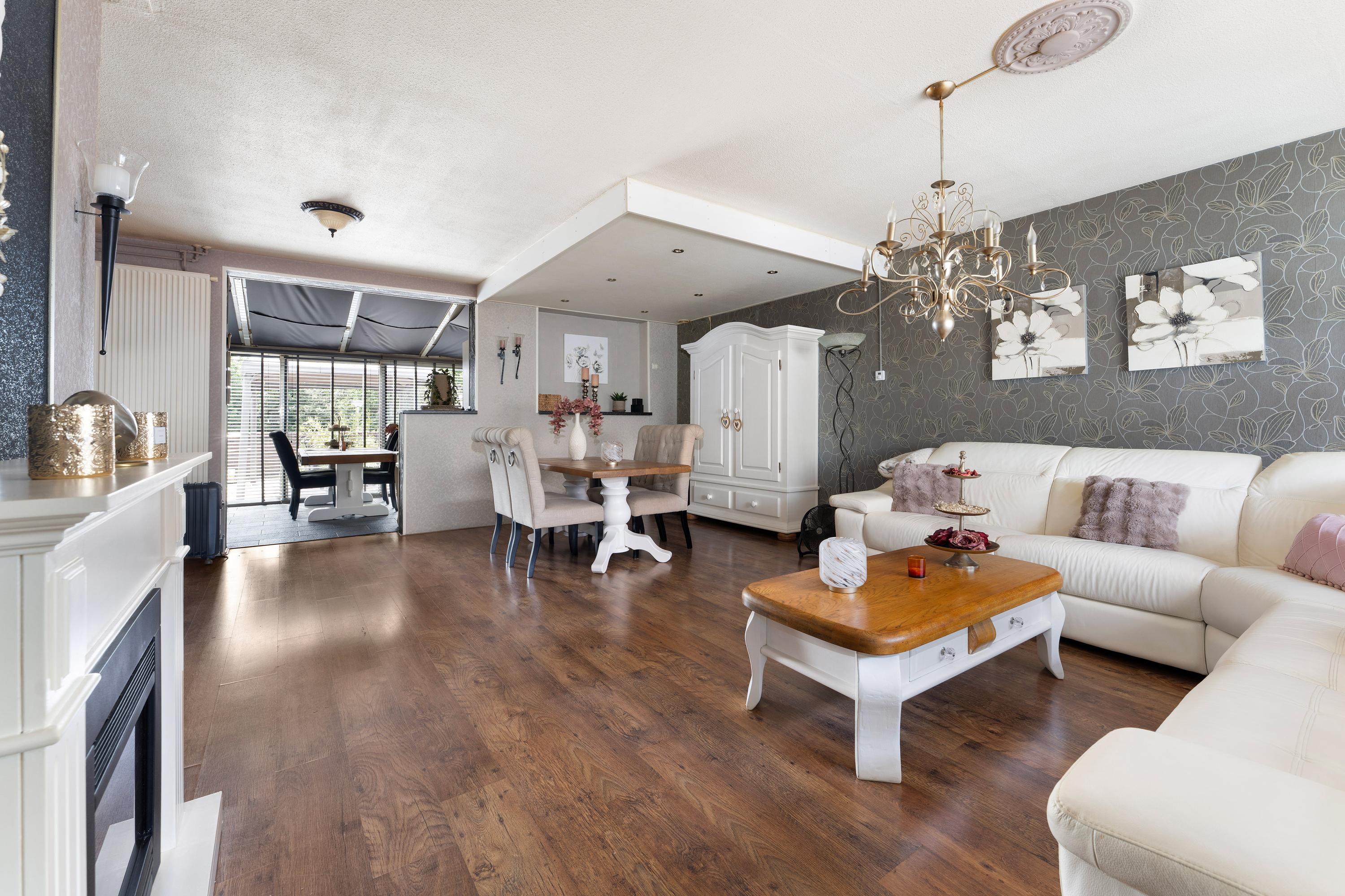 Tussenwoning te koop: Eemstraat 23, Heerlen