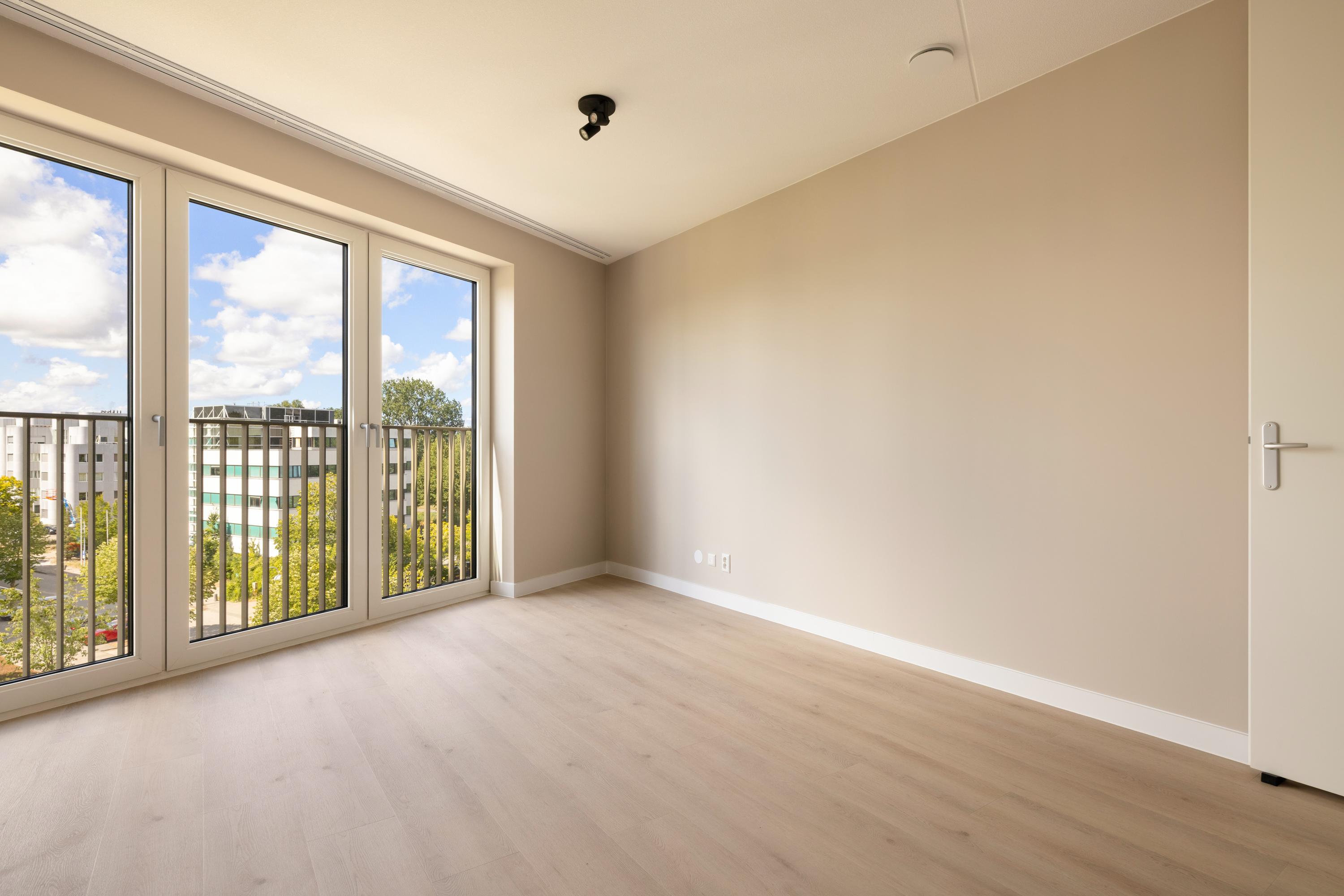 Appartement te huur: Burnhamstraat 223, Hoofddorp