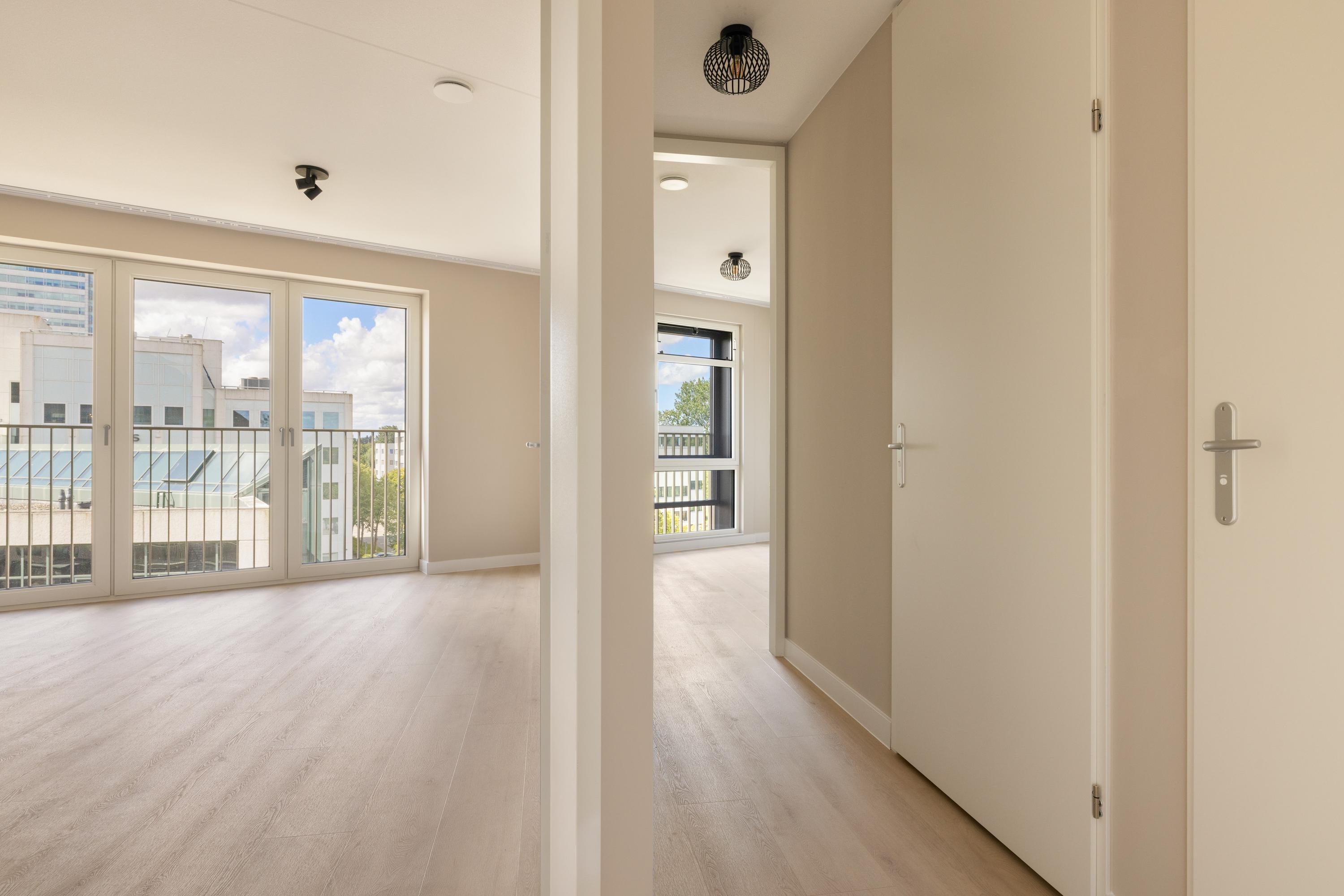 Appartement te huur: Burnhamstraat 223, Hoofddorp