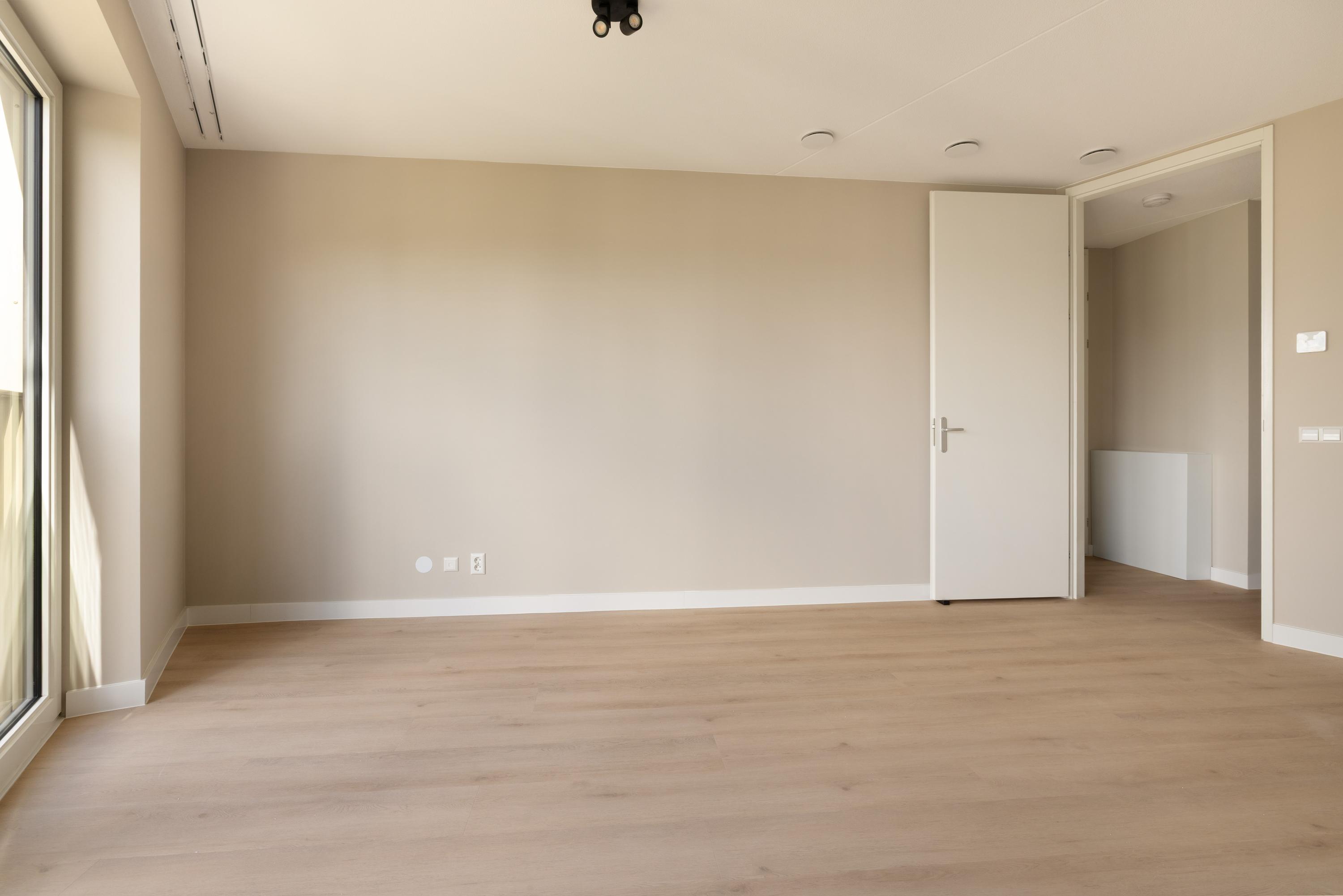 Appartement te huur: Burnhamstraat 223, Hoofddorp
