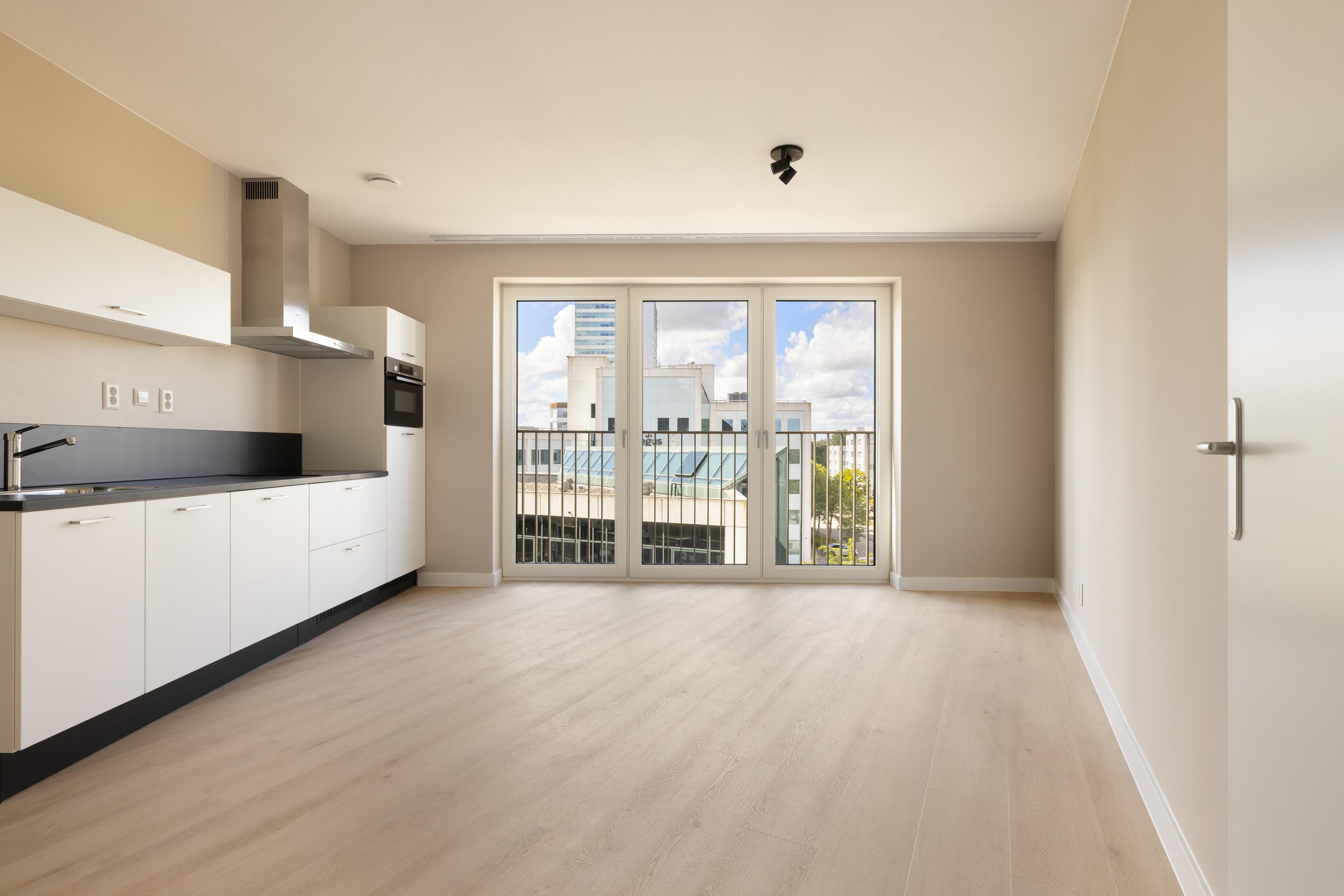 Appartement te huur: Burnhamstraat 223, Hoofddorp