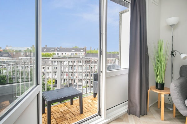 Appartement Rooseveltlaan in Amsterdam