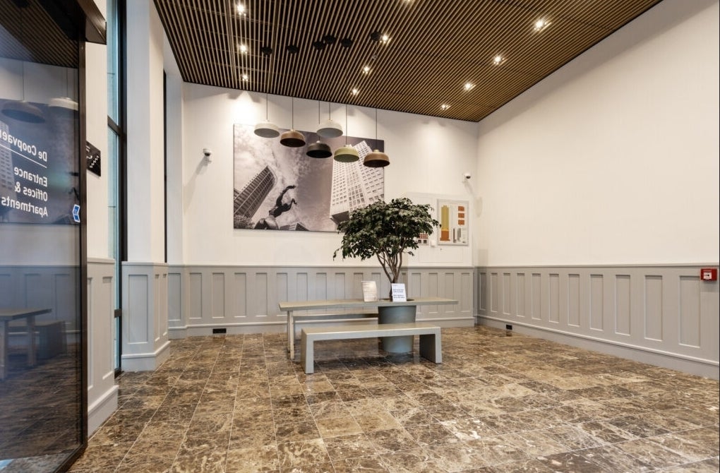 Appartement te huur: Blaak 592, Rotterdam