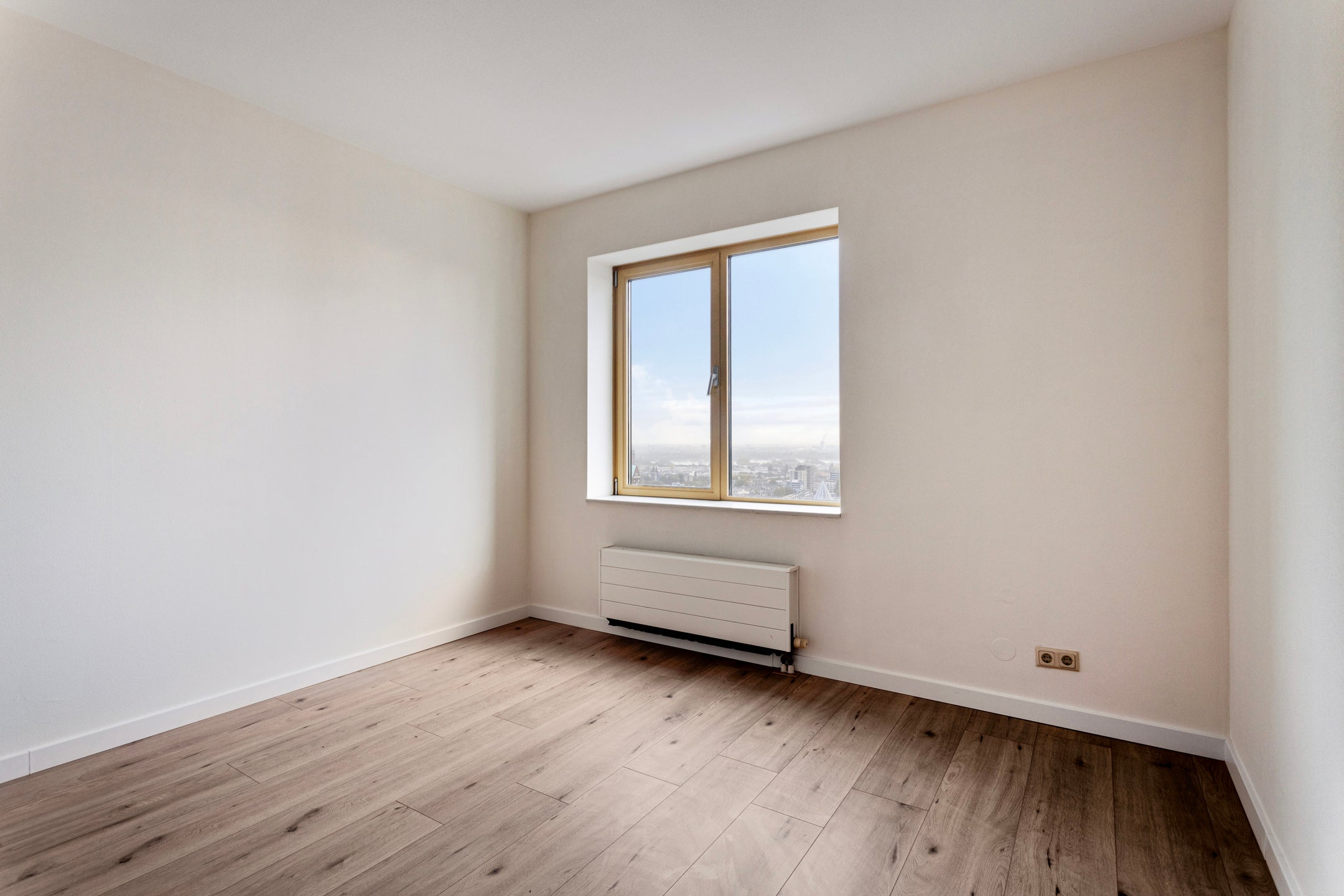 Appartement te huur: Blaak 592, Rotterdam