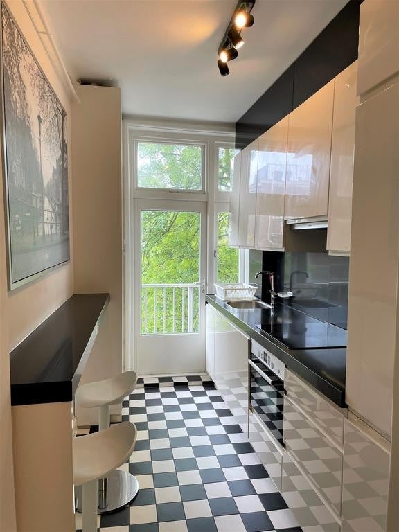 Te huur Appartement Amstelveenseweg in Amsterdam