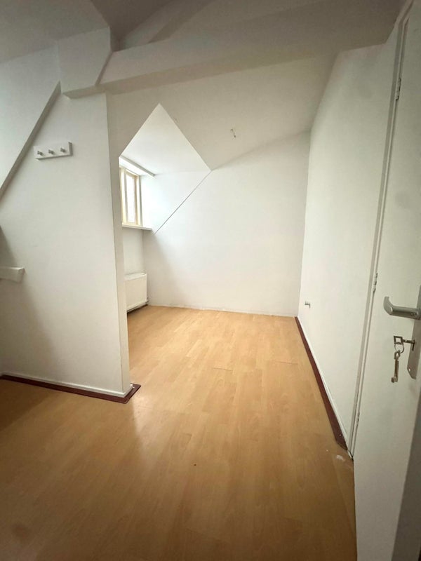 Te huur Kamer Oostzeedijk 334 B 6 in Rotterdam