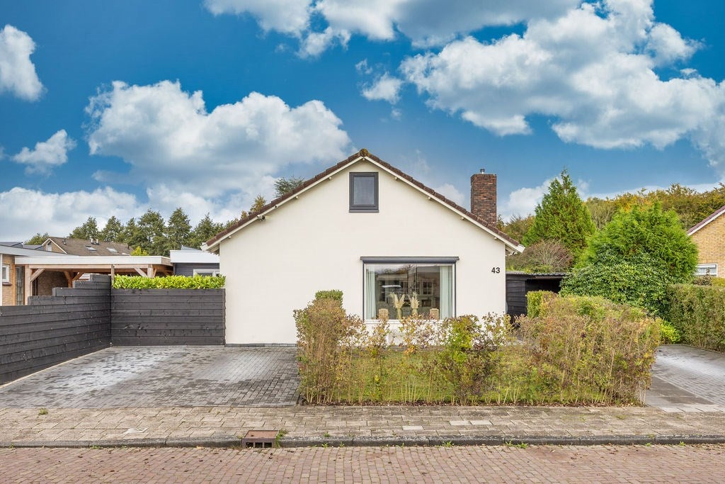 Huis De Helling 43 in Gorredijk