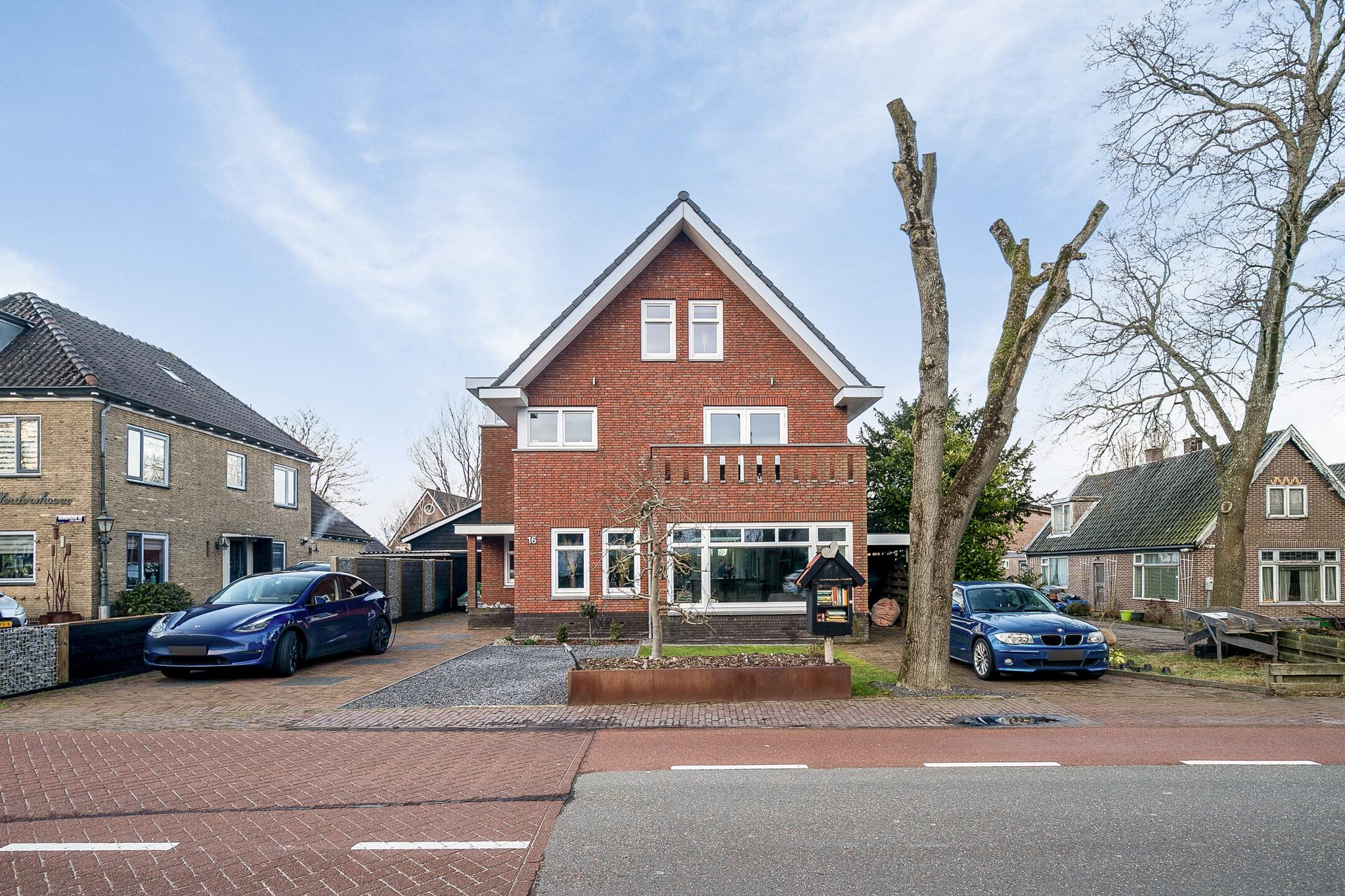 Huis Kerkplein 16 in Sint Pancras