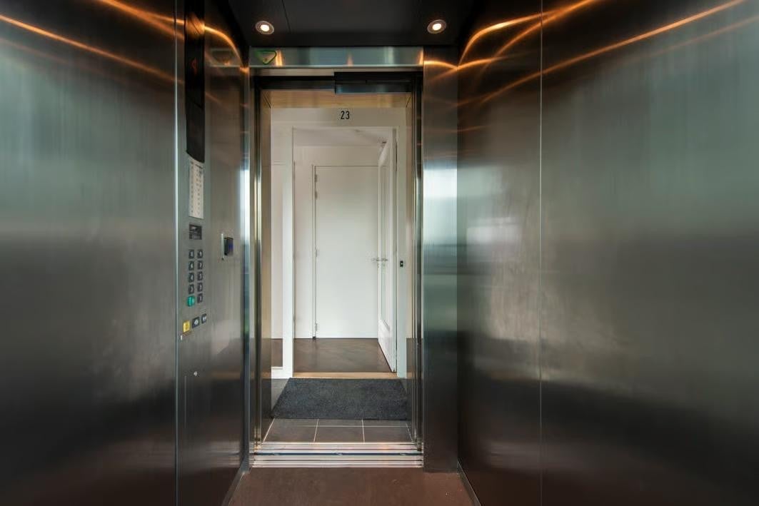 Woning te koop: Schoenerstraat, Tilburg