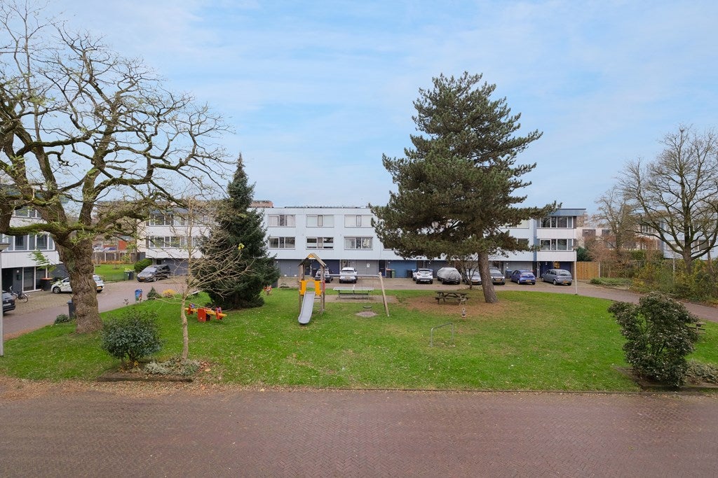 Studio te koop: Reutumbrink 32-4, Enschede