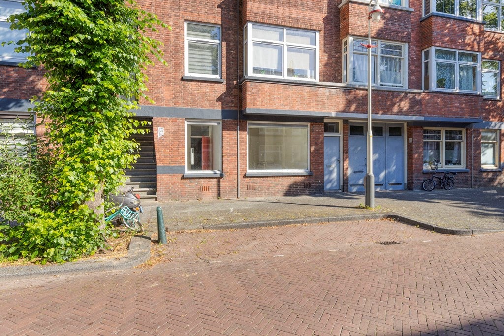 Appartement Linnaeusstraat 115 in Den Haag