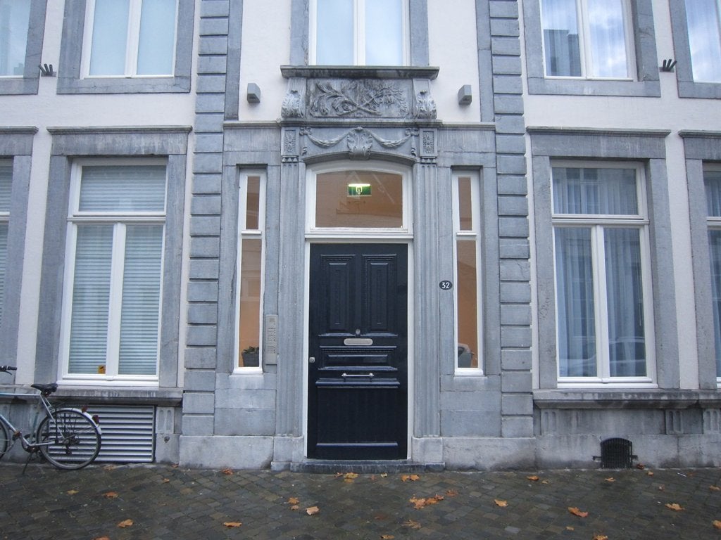 Studio te koop: Kleine Gracht 32A-01, Maastricht
