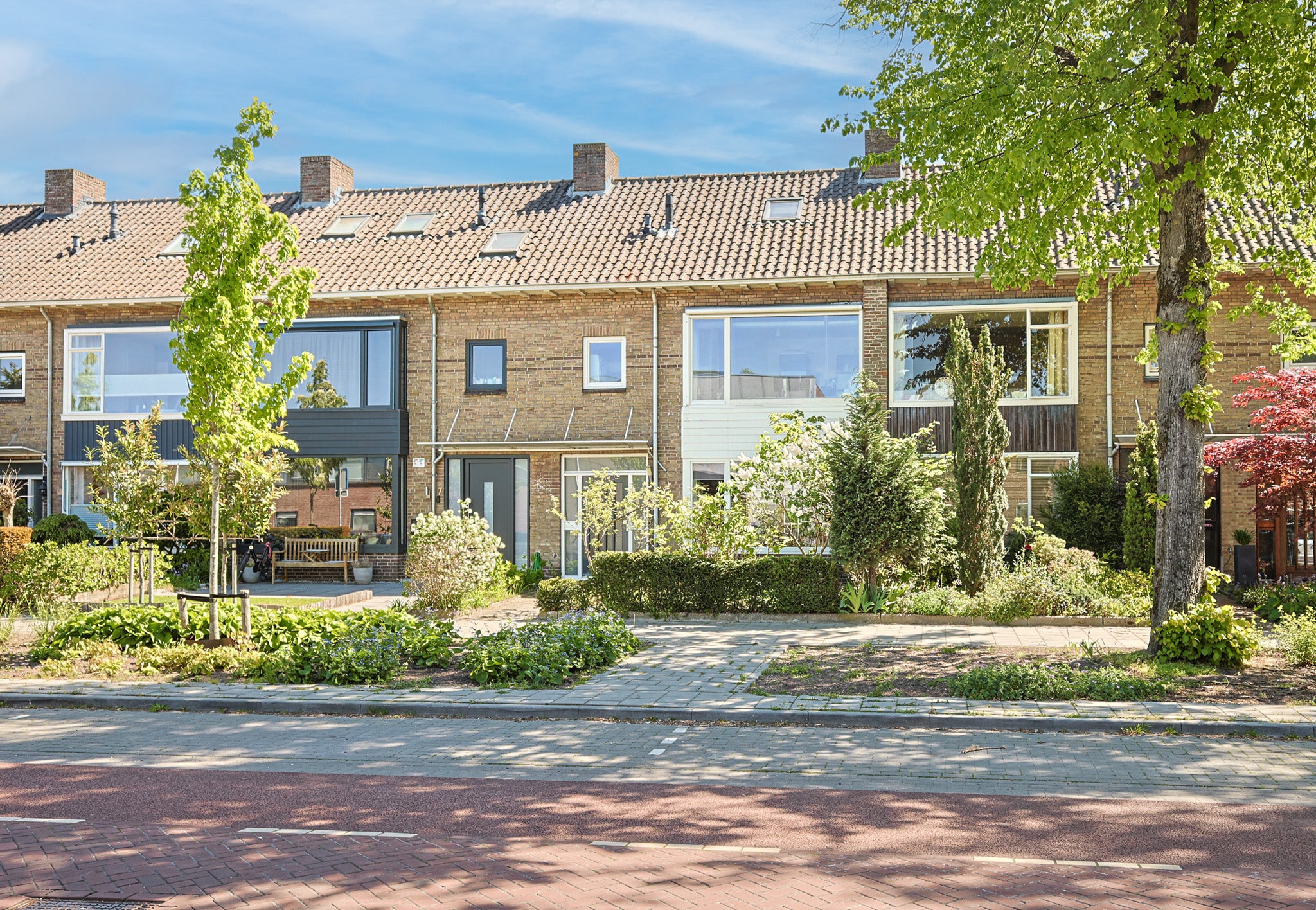 Tussenwoning te koop: Gabriël Metsulaan 9, Eindhoven