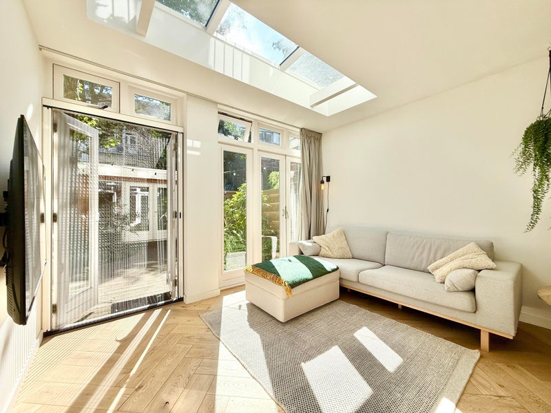 Te huur Appartement Postjeskade in Amsterdam