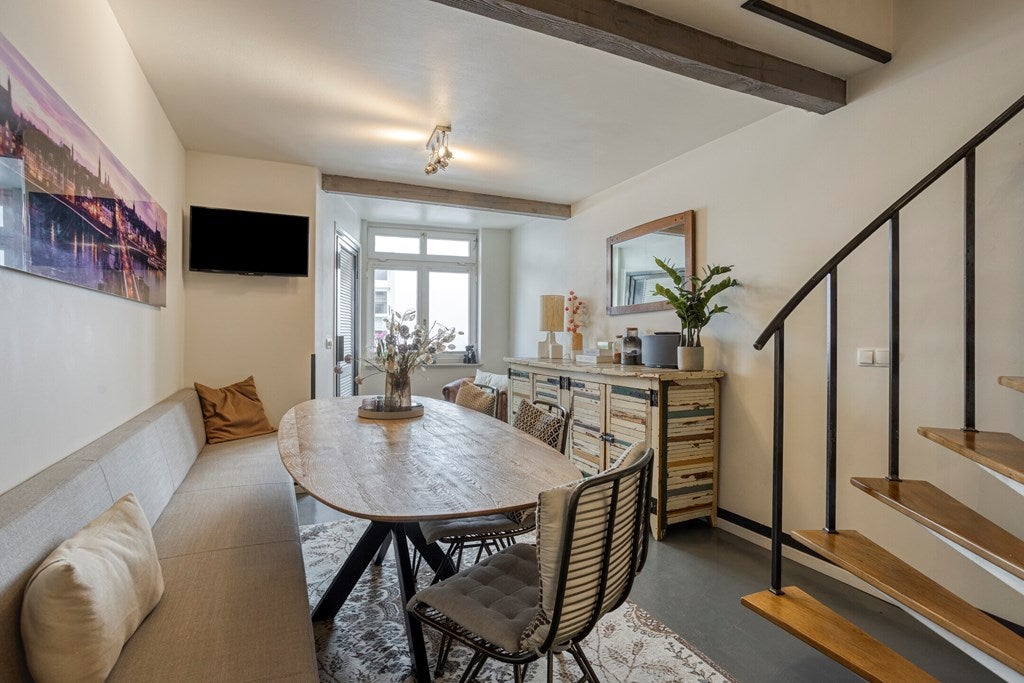 Tussenwoning te koop: Sint Hilariusstraat 10, Maastricht