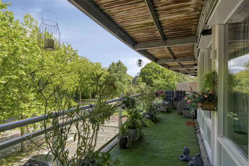 Appartement te koop: Burgemeester Pabstlaan 8-27, Hoofddorp
