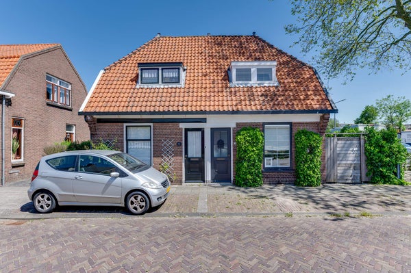 Huis te koop Dubbeldreef 70 in Dordrecht voor € 300.000