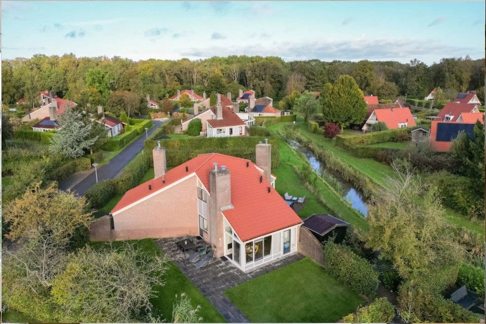Tussenwoning te koop: Het Zwiggelterveld 140, Zwiggelte