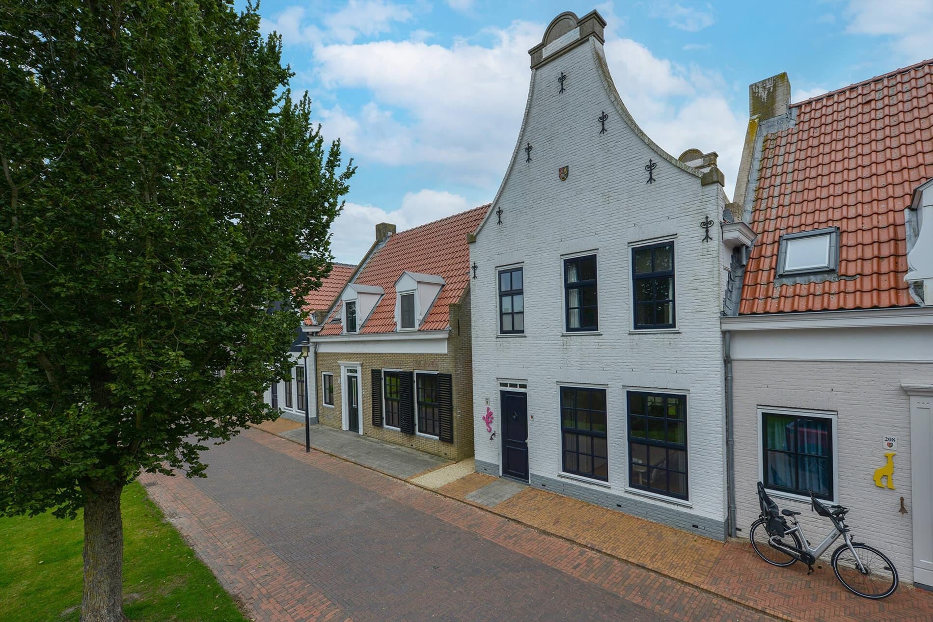 Huis Skânserwei 28 207 in Eanjum