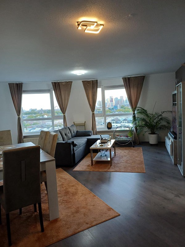Appartement Linker Rottekade in Rotterdam