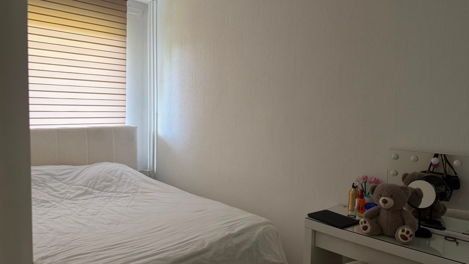 Appartement te koop: Fluitekruidweg 160, Zaandam