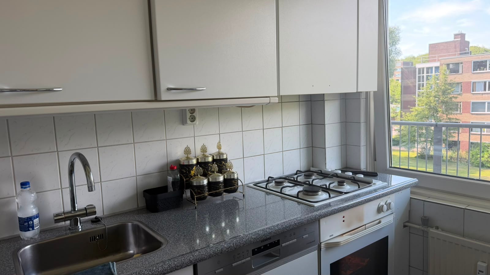 Appartement te koop: Fluitekruidweg 160, Zaandam