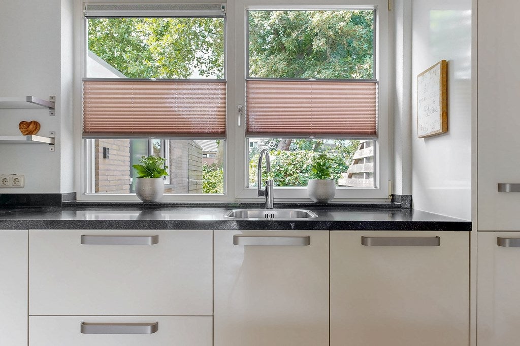 Tussenwoning te koop: Schweitzerstraat 59, Kudelstaart