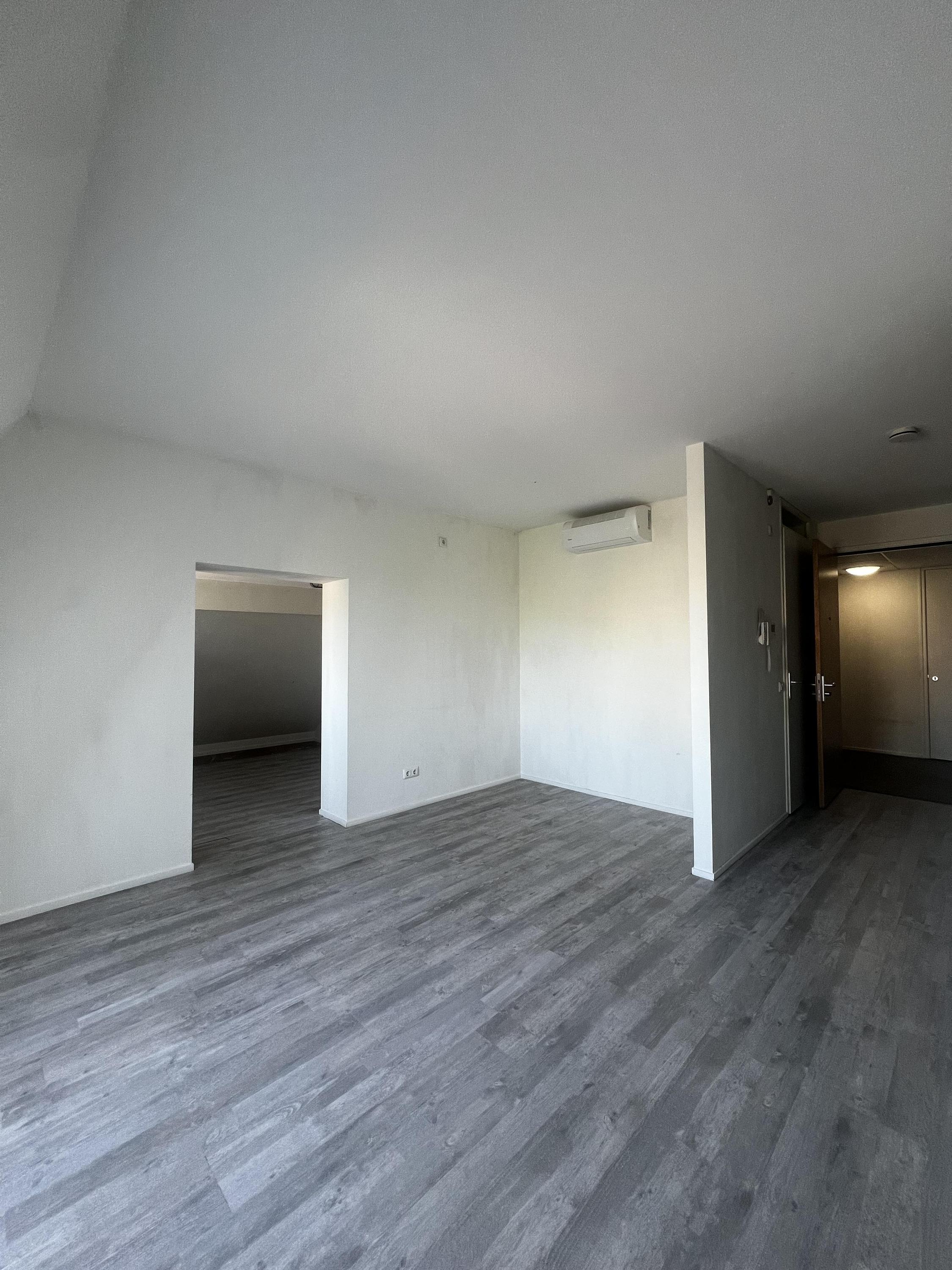Studio te huur: Zuiderplein 33E-2, Leeuwarden