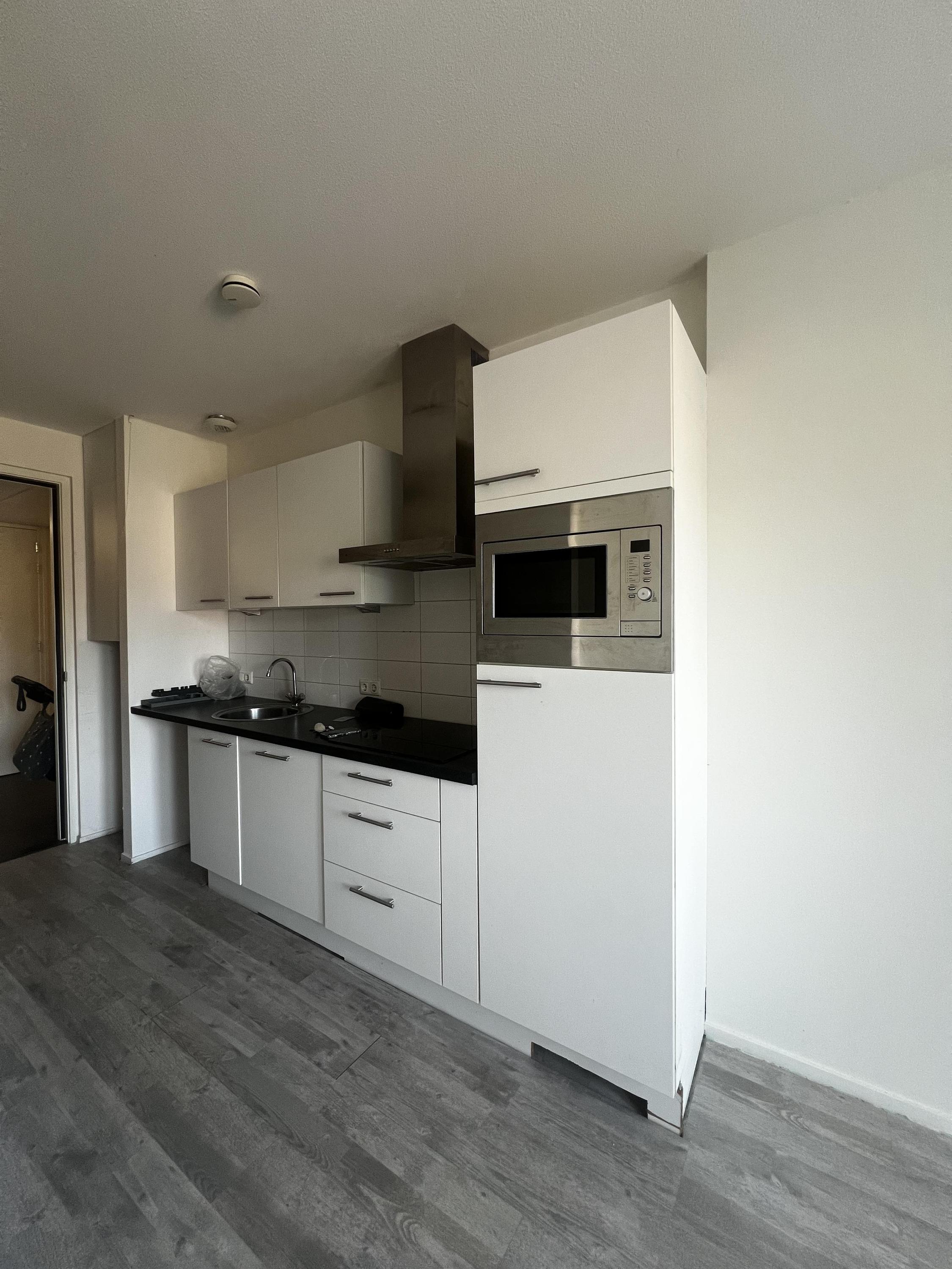 Studio te huur: Zuiderplein 33E-2, Leeuwarden