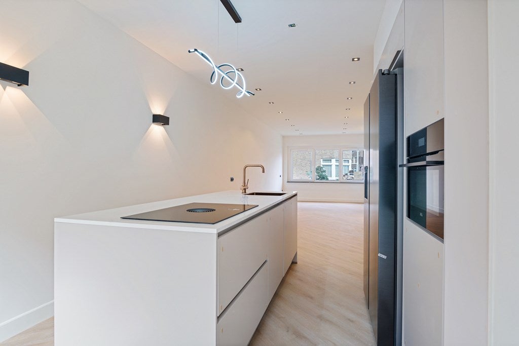 Appartement te koop: Blaricumseplein 29, 'S-Gravenhage