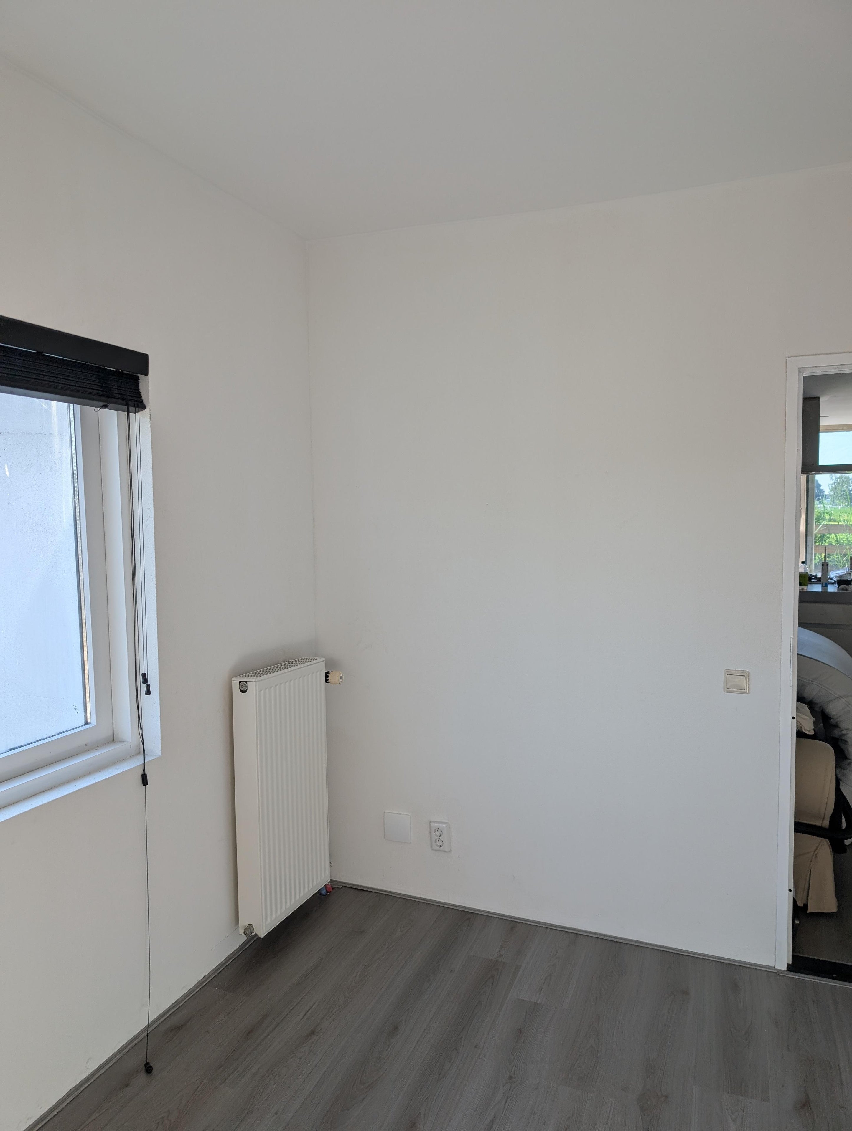 Kamer te huur: Vrouwenweg 52-3, Leiden