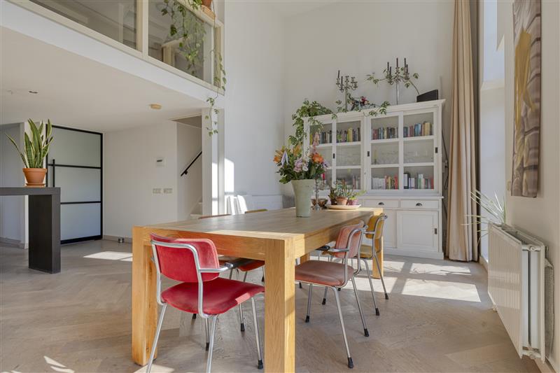 Appartement te koop: Karabiniersstraat 14, Haarlem