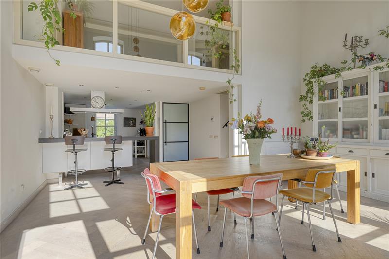 Appartement te koop: Karabiniersstraat 14, Haarlem