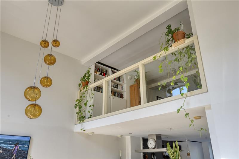 Appartement te koop: Karabiniersstraat 14, Haarlem
