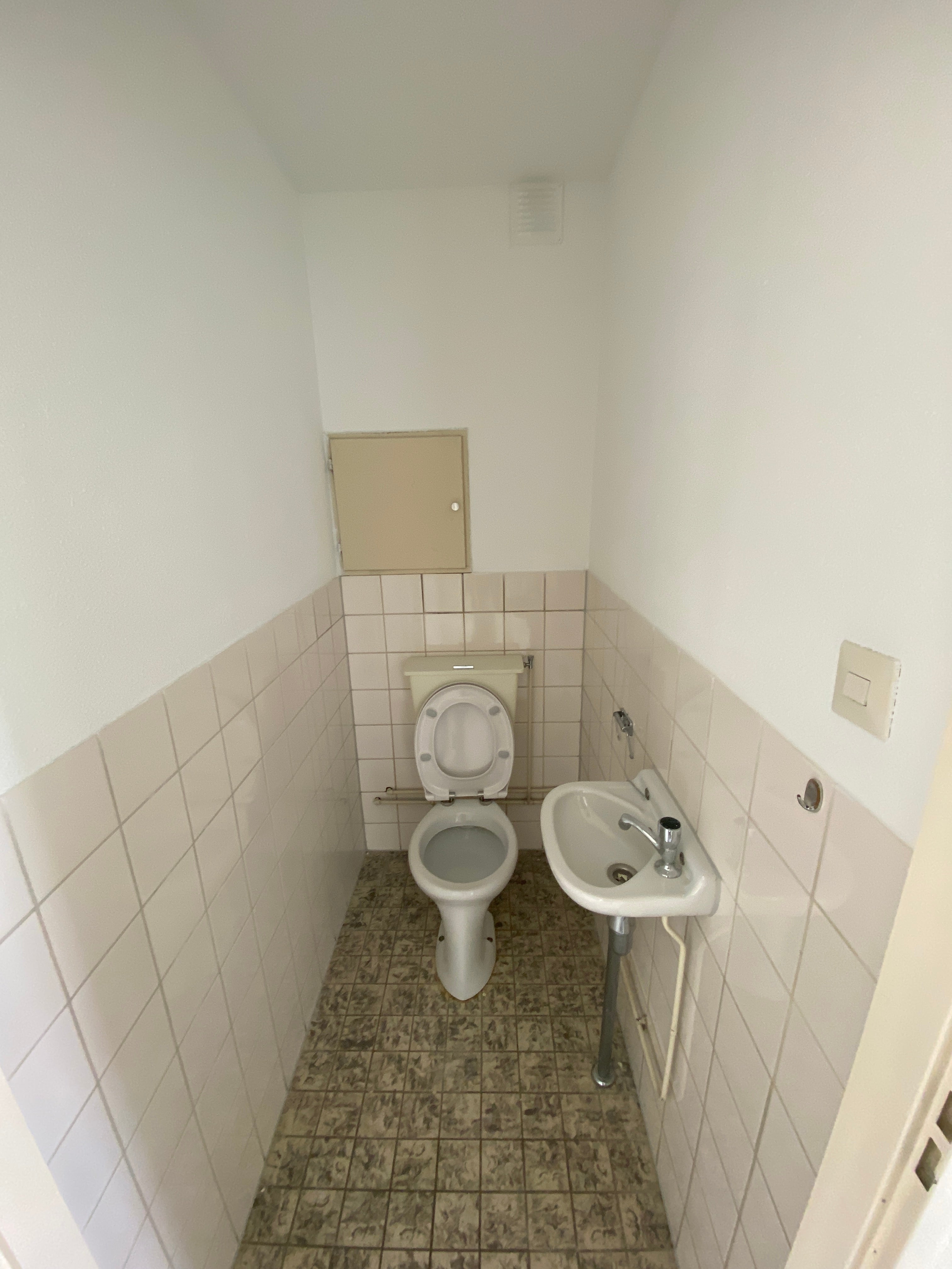 Appartement te huur: Everaertstraat 121, Rotterdam