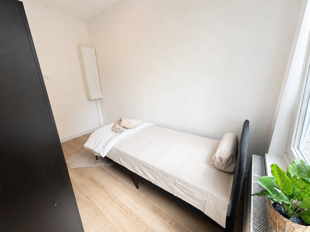 Woning te huur: Schapenlaan, 'S-Gravenhage