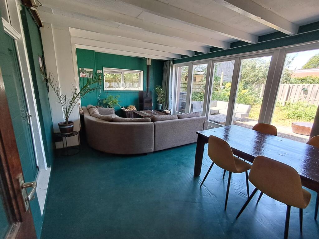 Vrijstaande woning te koop: St. Jansstraat 4, Kloosterburen