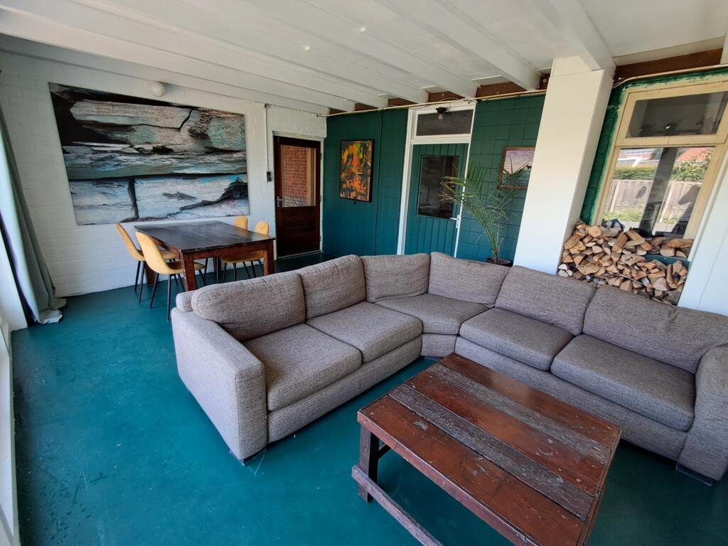 Vrijstaande woning te koop: St. Jansstraat 4, Kloosterburen