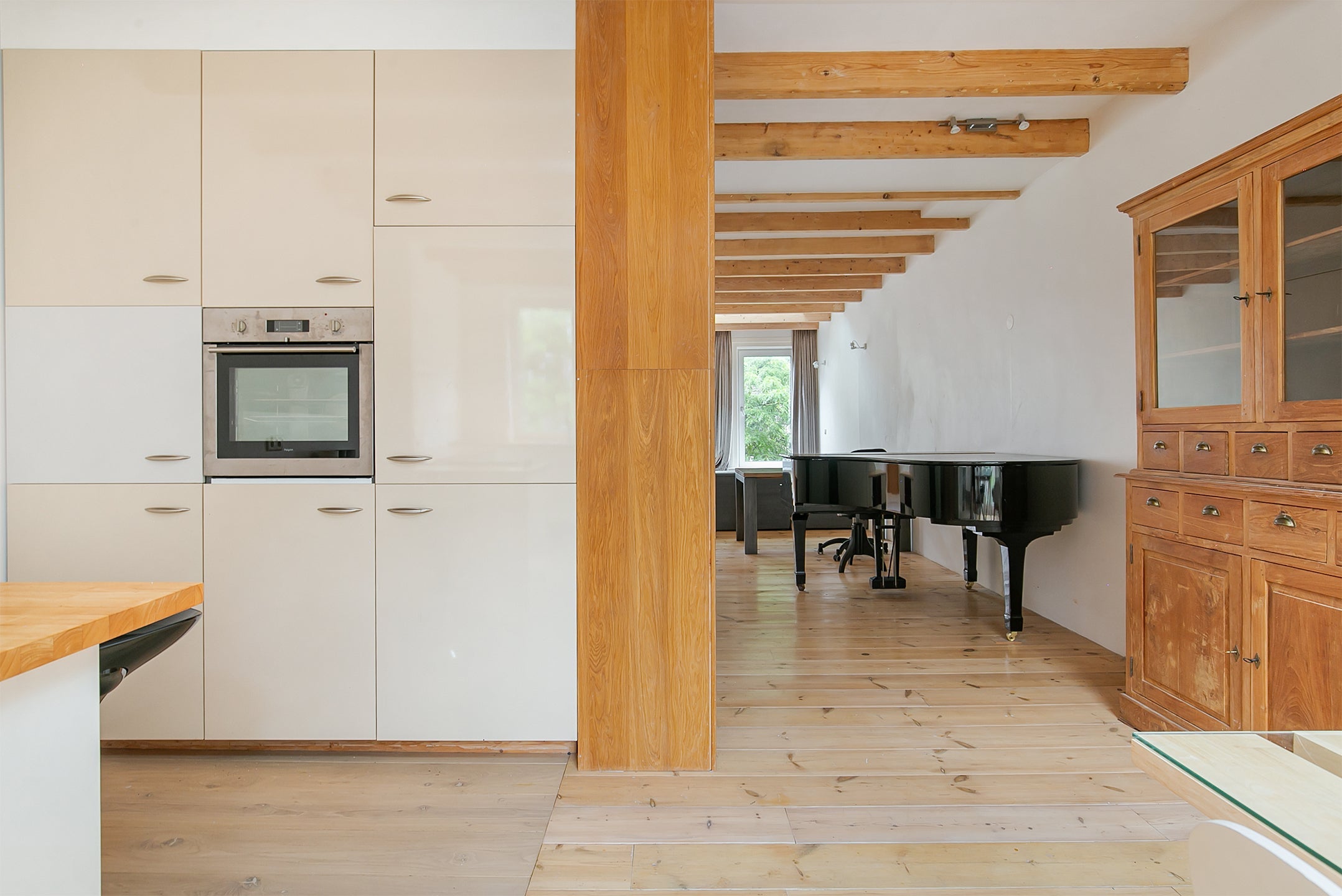 Appartement te huur: Van Ostadestraat, Amsterdam