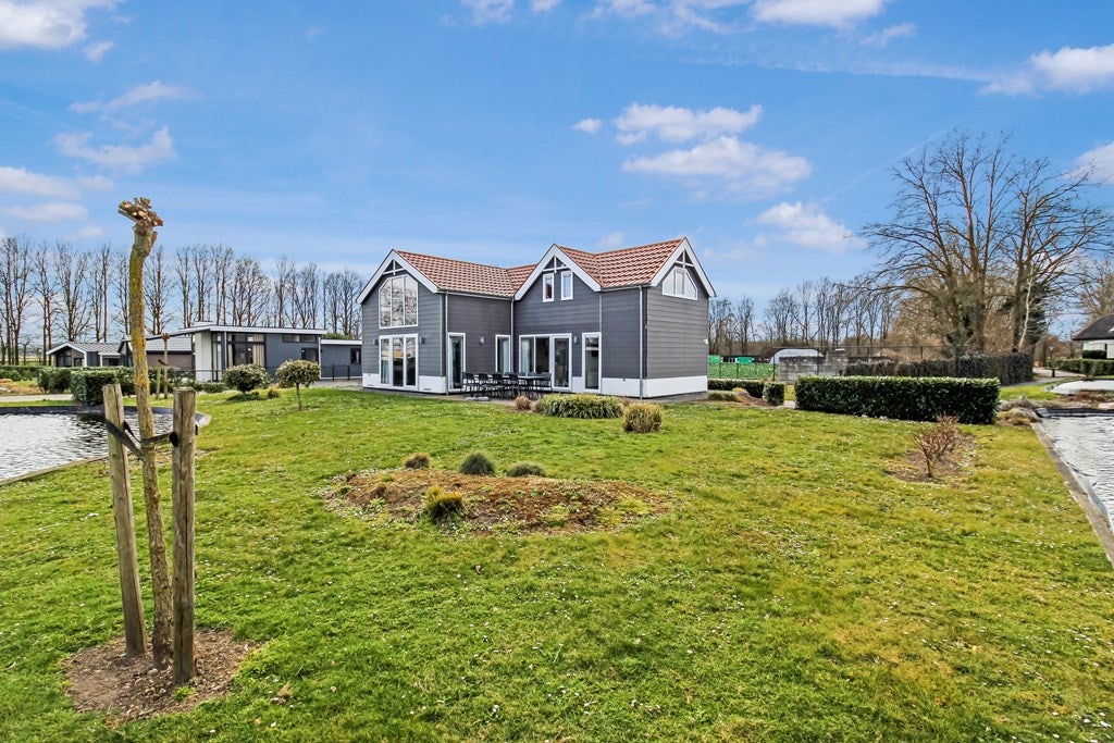 Vrijstaande woning te koop: Hommelweg 2-671, Susteren