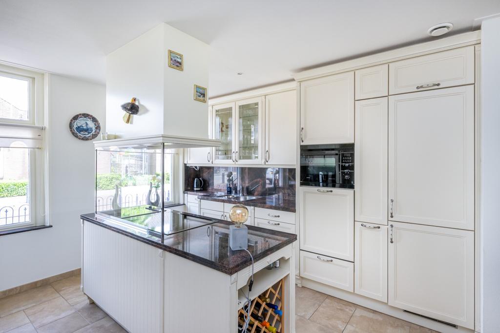 Vrijstaande woning te koop: Schoolstraat 7, Stellendam